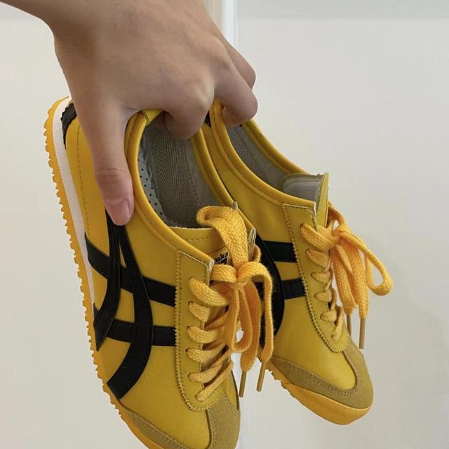 Onitsuka Tiger Men's Trainers - Yellow - UK 9 on Productcaster.