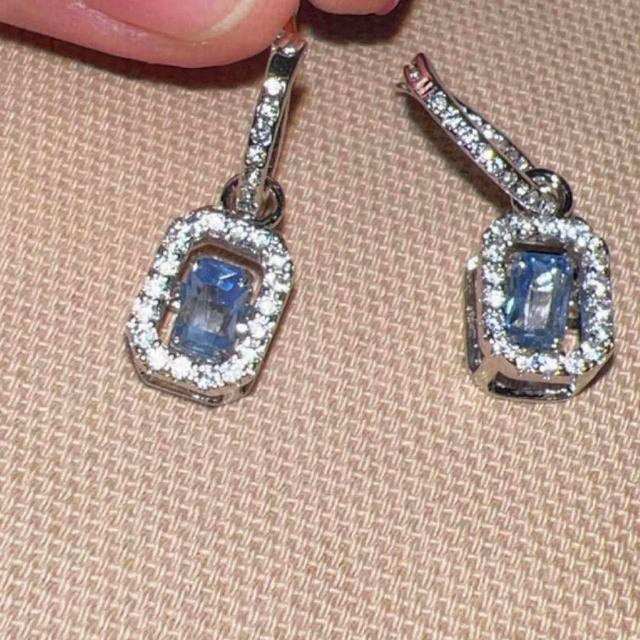 Swarovski Women's Earrings - Blue on Productcaster.