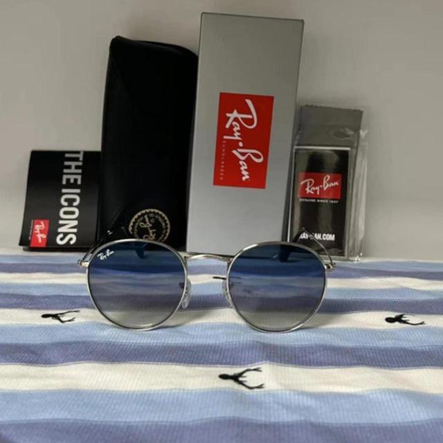 Ray-Ban Women's Sunglasses - Silver/Blue on Productcaster.