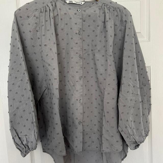 Zara Women's Blouse - Grey - 8 on Productcaster.