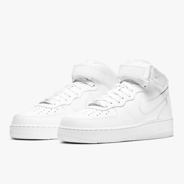 Nike Men's Trainers - White - UK 6 on Productcaster.