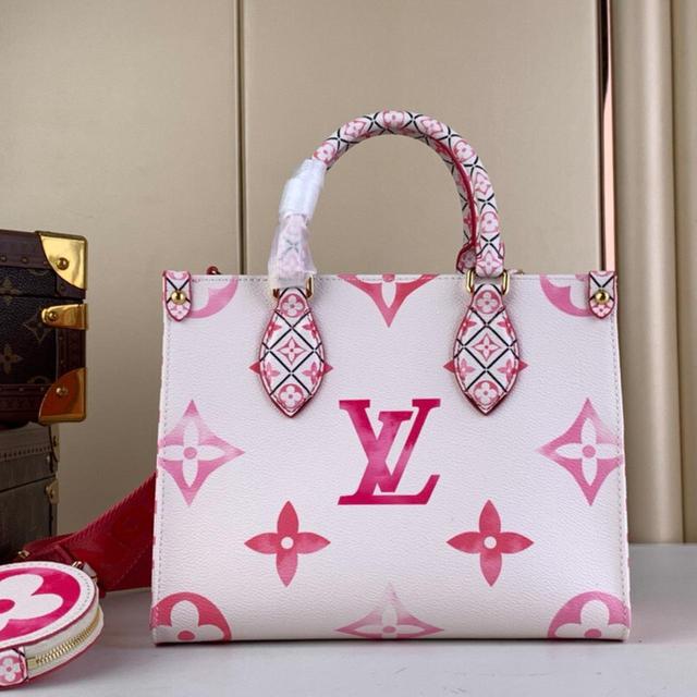 Louis Vuitton Women's Bag - Multi/Black on Productcaster.