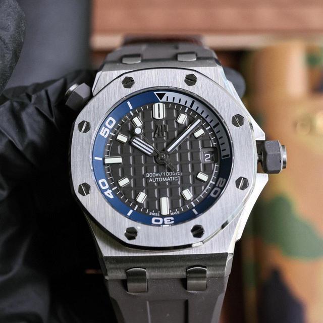 Audemars Piguet Men's Watch - Multi/Black on Productcaster.