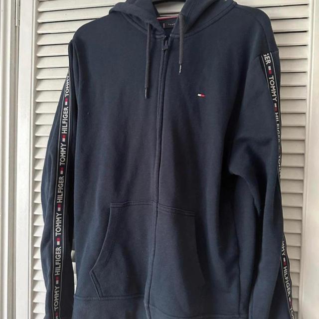 Tommy Hilfiger Men's Hoodie - Navy/Blue - M on Productcaster.