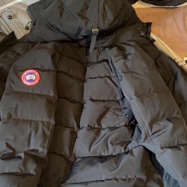 Canada Goose Men's Parka - Black - M on Productcaster.