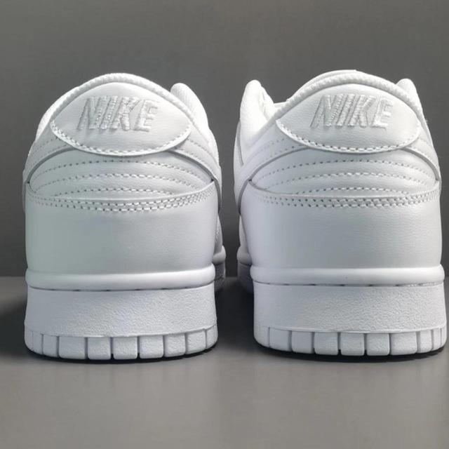 Nike Men's Trainers - White - UK 8.5 on Productcaster.