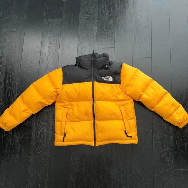 The North Face Women's Puffer - Yellow - L on Productcaster.