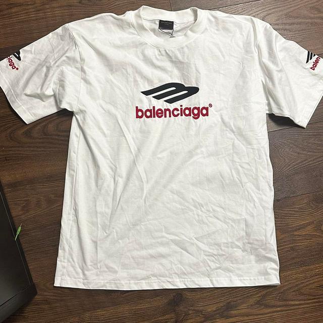 Balenciaga Men's T-shirt - White/Red - L on Productcaster.