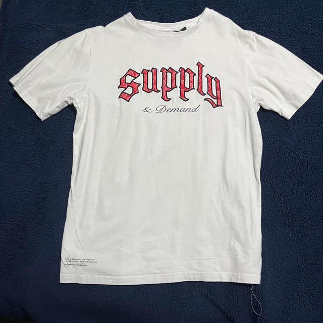 Men's T-shirt - White/Red - S on Productcaster.