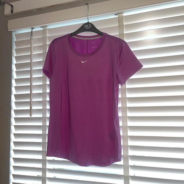 Nike Women's T-shirt - Purple - 12 on Productcaster.