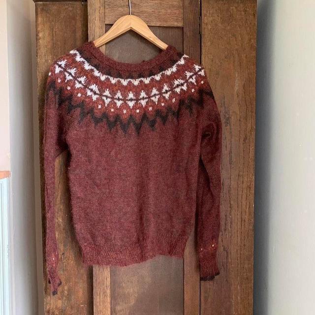 Brora Women's Jumper - Burgundy - 10 on Productcaster.