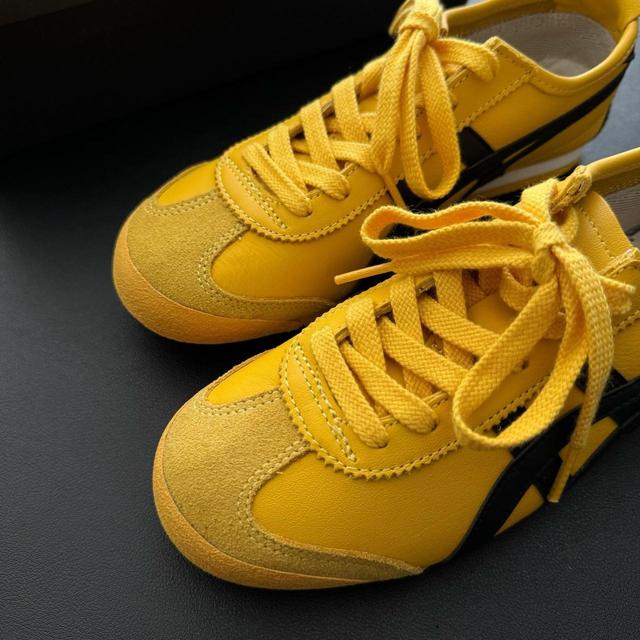 Onitsuka Tiger Men's Trainers - Yellow - UK 8.5 on Productcaster.