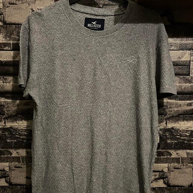 Hollister Co. Men's T-shirt - Grey - S on Productcaster.