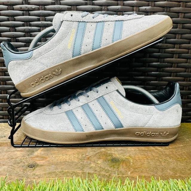 Adidas Men's Trainers - Grey/Blue - UK 9.5 on Productcaster.