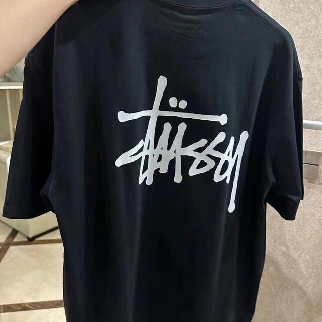 Stüssy Men's T-shirt - Black - M on Productcaster.