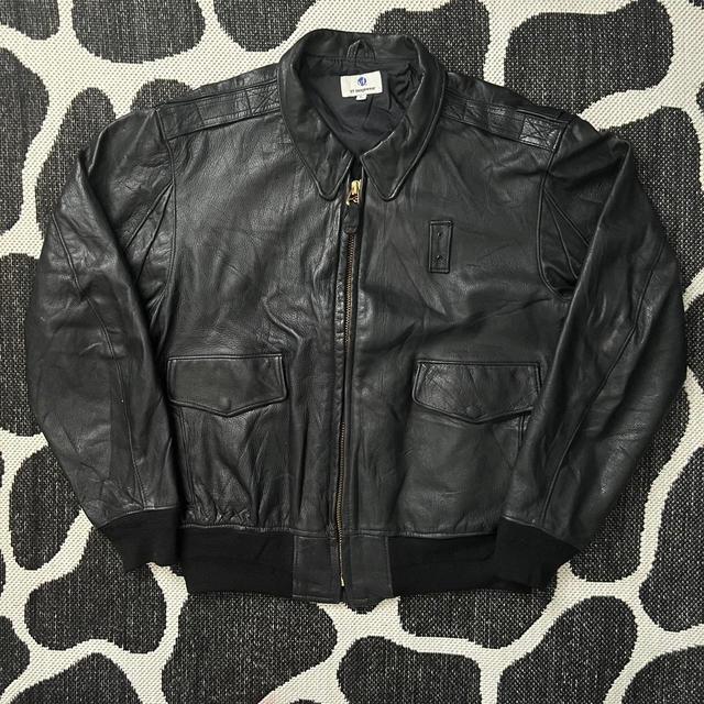 American Vintage Men's Bomber Jacket - Black - L on Productcaster.