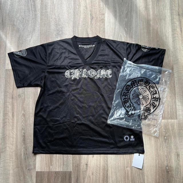 Chrome Hearts Men's T-shirt - Black - M on Productcaster.