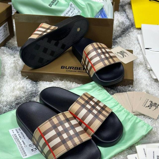 Burberry Men's Slides - Multi - UK 3 on Productcaster.