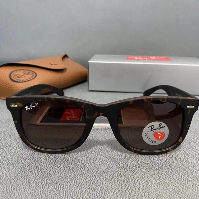 Ray-Ban Women's Sunglasses - Brown on Productcaster.