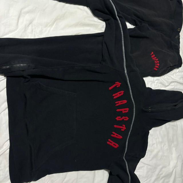 Trapstar Men's Hoodie - Black/Red - L on Productcaster.