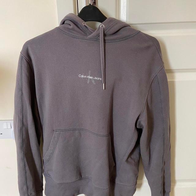 Calvin Klein Men's Hoodie - Grey - M on Productcaster.