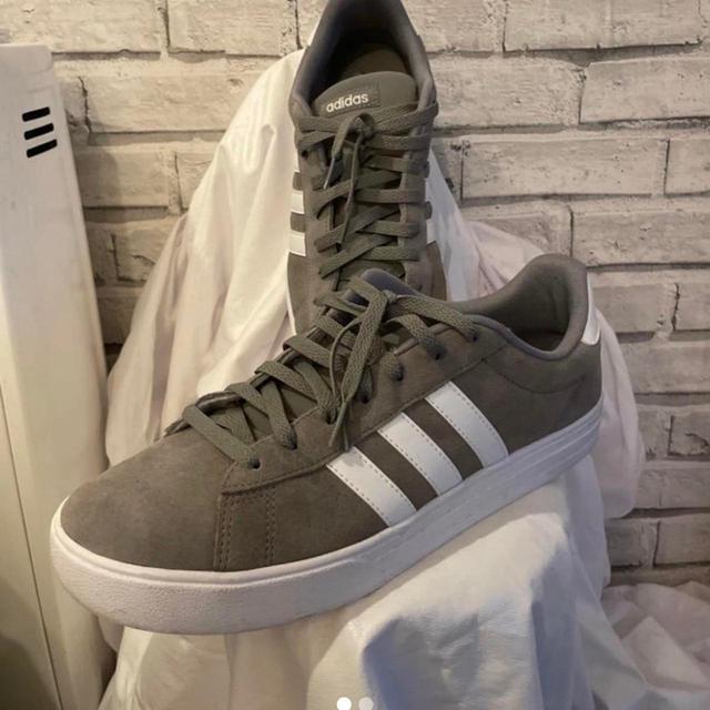 Adidas Men's Trainers - Grey - UK 11 on Productcaster.