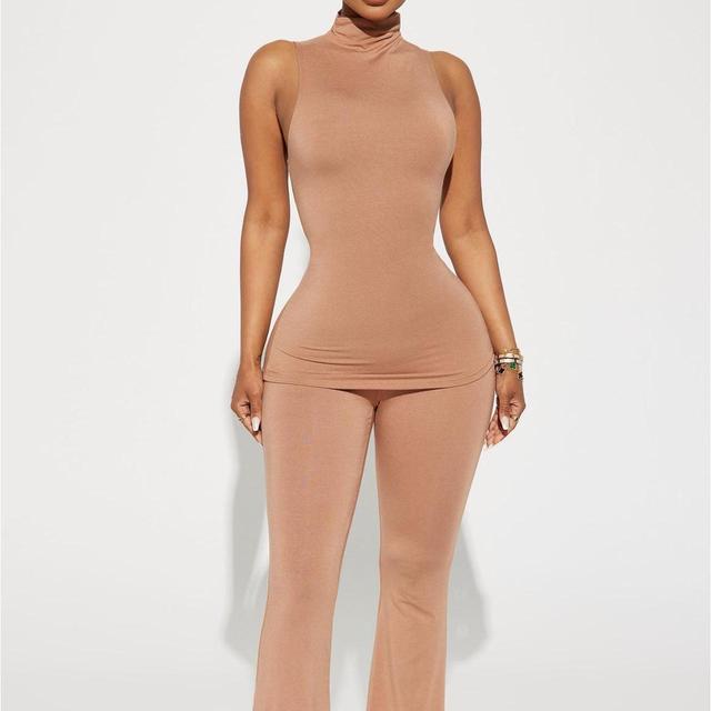 Fashion Nova Women's Crop top - Tan/Brown - 8 on Productcaster.