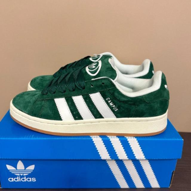 Adidas Men's Trainers - Green - UK 10 on Productcaster.