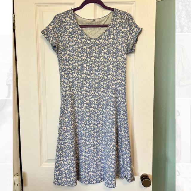 UNIQLO Women's Casual Dress - Blue/White - M on Productcaster.