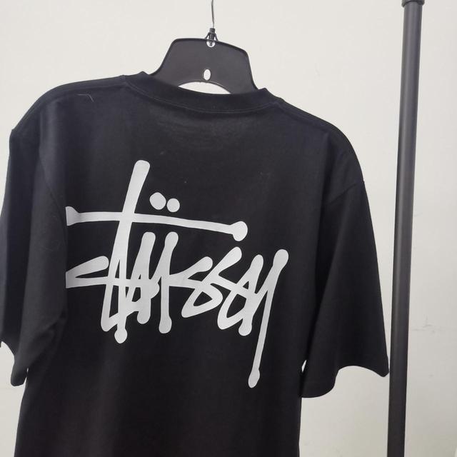 Stüssy Men's T-shirt - Black - M on Productcaster.