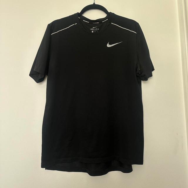 Nike Men's T-shirt - Black - M on Productcaster.