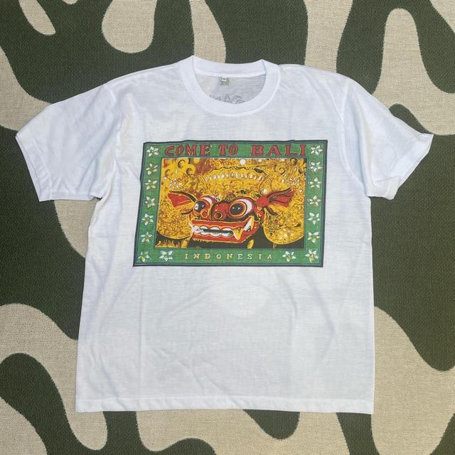 Vintage Men's T-shirt - White - XL on Productcaster.