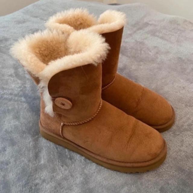 UGG Women's Boots - Tan/Brown - UK 5.5 on Productcaster.