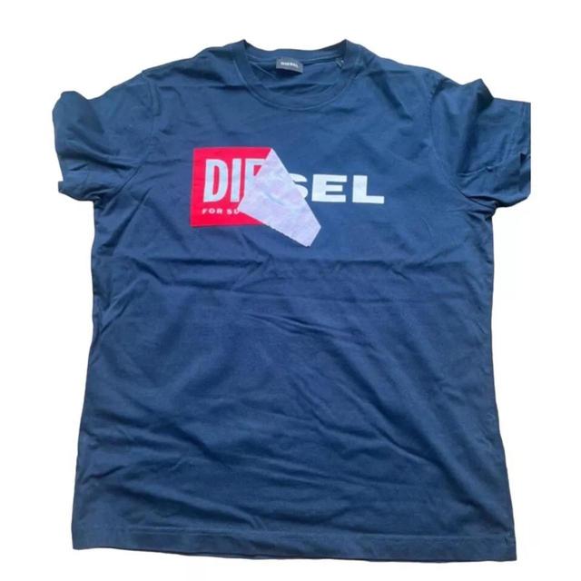 Diesel Men's T-shirt - Blue/Navy - L on Productcaster.