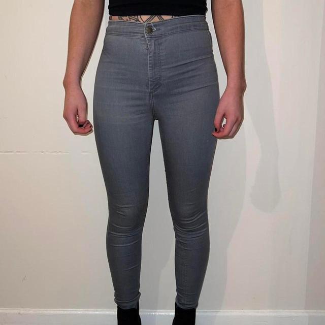 Topshop Women's Jeans - Grey - 28" on Productcaster.