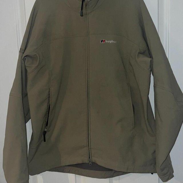 Berghaus Men's Coat - Green - L on Productcaster.