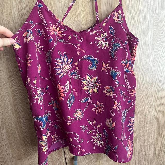 Hollister Co. Women's Vest - Burgundy/Multi - S on Productcaster.