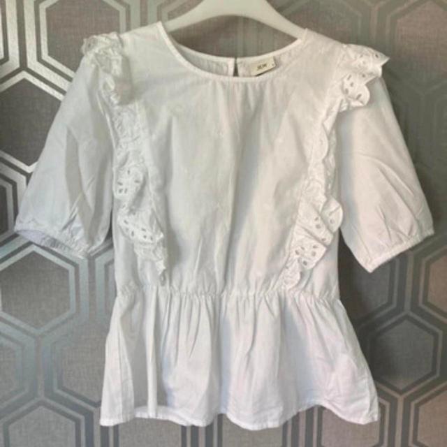 JDY Women's Blouse - White - S on Productcaster.