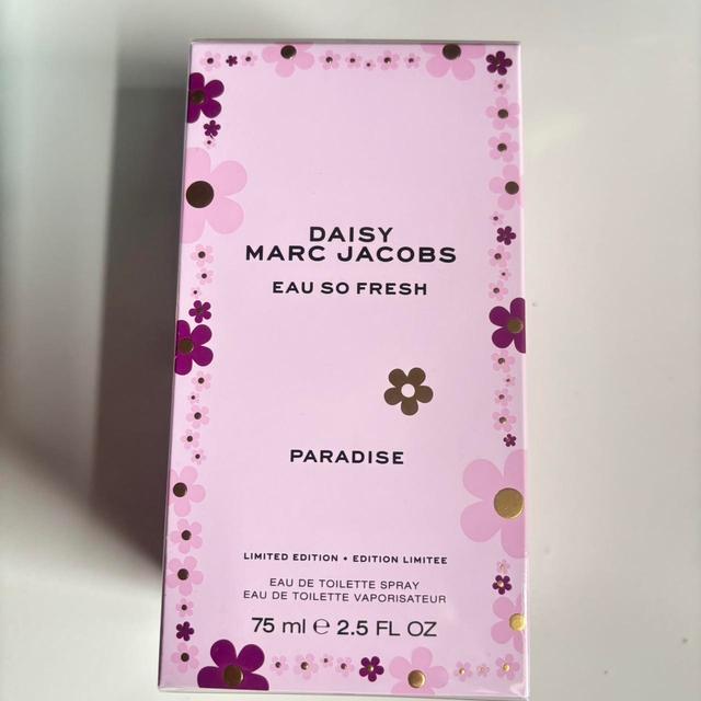 Marc Jacobs Fragrance - Pink/Purple on Productcaster.