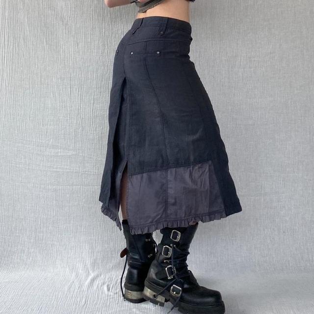 Vintage Women's Skirt - Grey - 28" on Productcaster.