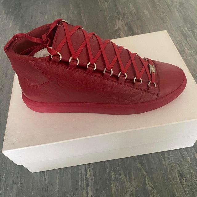 Balenciaga Men's Trainers - Red - UK 9 on Productcaster.