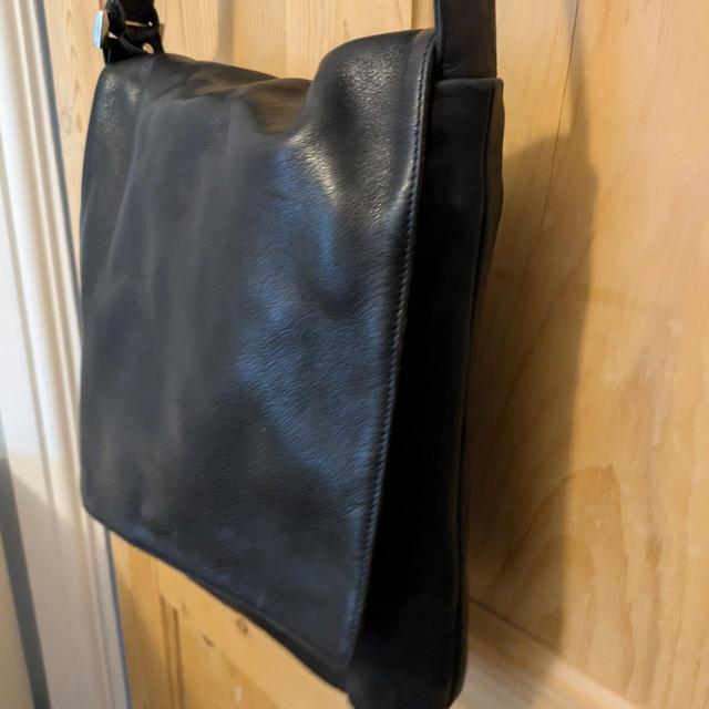 1-ONE Women's Crossbody bags - Black on Productcaster.