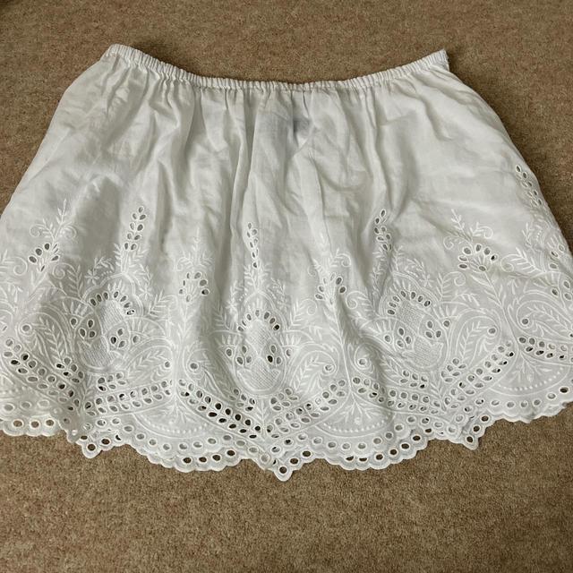 Women's Skirt - White - UK 8 on Productcaster.