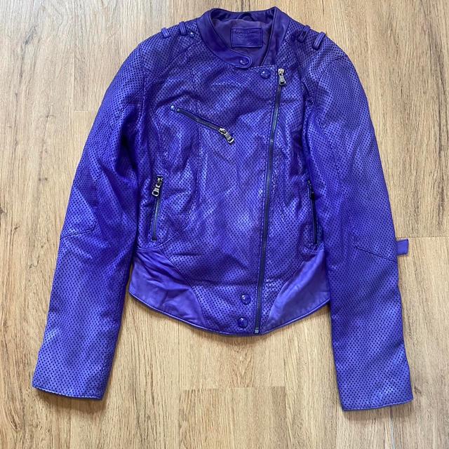 Guess Women's Jacket - Purple - M on Productcaster.