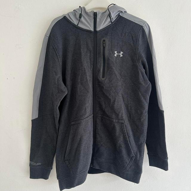 Under Armour Men's Hoodie - Grey/Black - M on Productcaster.