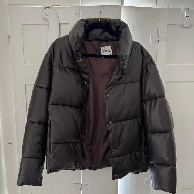 Zara Women's Puffer Jacket - Brown - M on Productcaster.