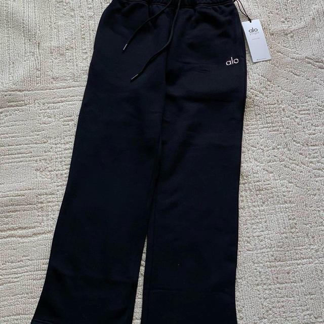 Women's Capri Trousers - Black - S on Productcaster.