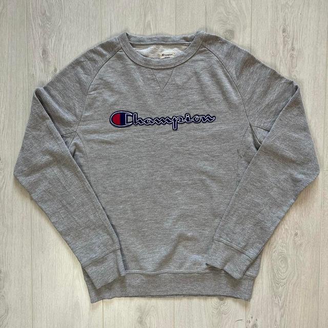 Champion Men's Sweatshirt - Grey - M on Productcaster.