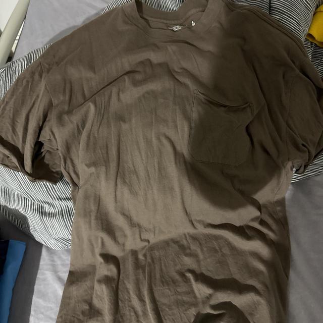 Abercrombie & Fitch Men's T-shirt - Brown - M on Productcaster.