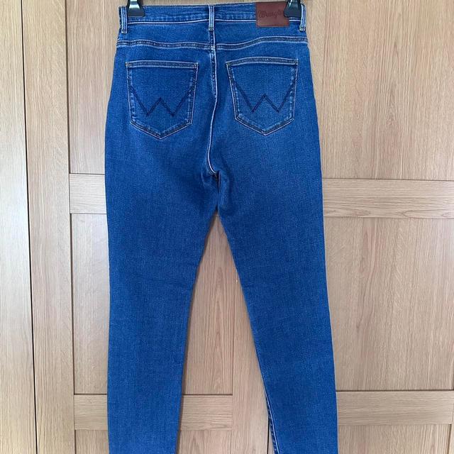 Wrangler Women's Jeans - Blue/Navy - UK 8 on Productcaster.